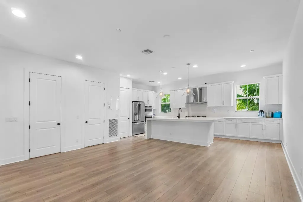12624 Machiavelli Way Palm Beach Gardens FL 33418