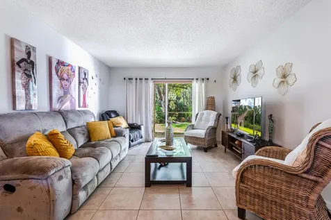 150 Lake Meryl Drive West Palm Beach FL 33411