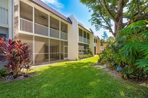 150 Lake Meryl Drive West Palm Beach FL 33411