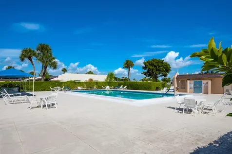 150 Lake Meryl Drive West Palm Beach FL 33411
