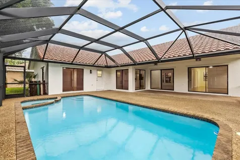 5024 NW 58th Terrace Coral Springs FL 33067