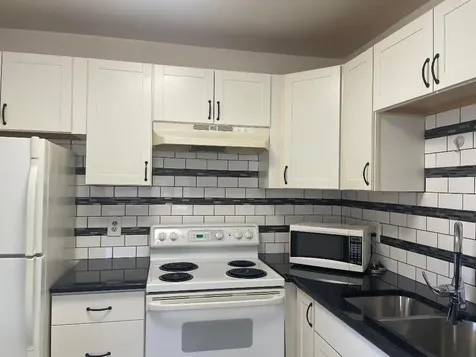 234 Saxony E Delray Beach FL 33446