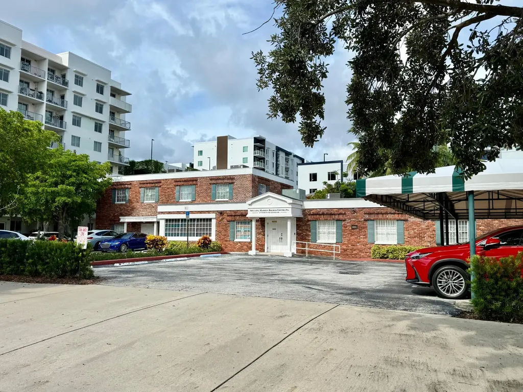 811 N Olive Avenue West Palm Beach FL 33401