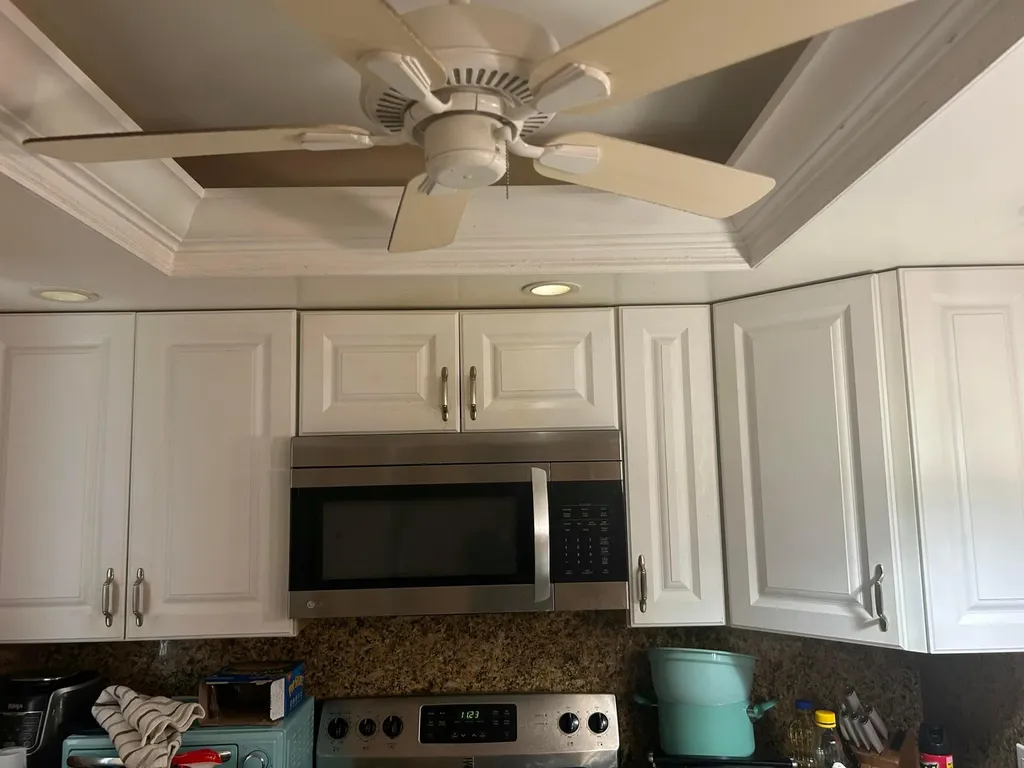 2214 NE 1st Way Boynton Beach FL 33435