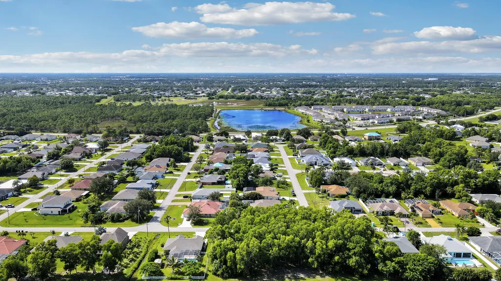 5488 NW Boydga Avenue Port St Lucie FL 34986