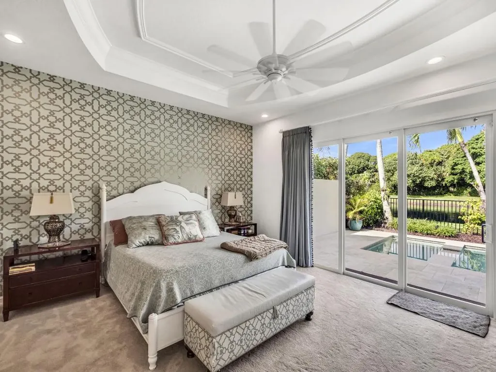 38 Laguna Terrace Palm Beach Gardens FL 33418