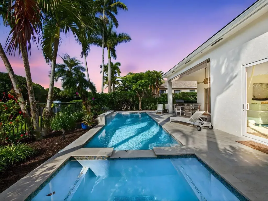 38 Laguna Terrace Palm Beach Gardens FL 33418