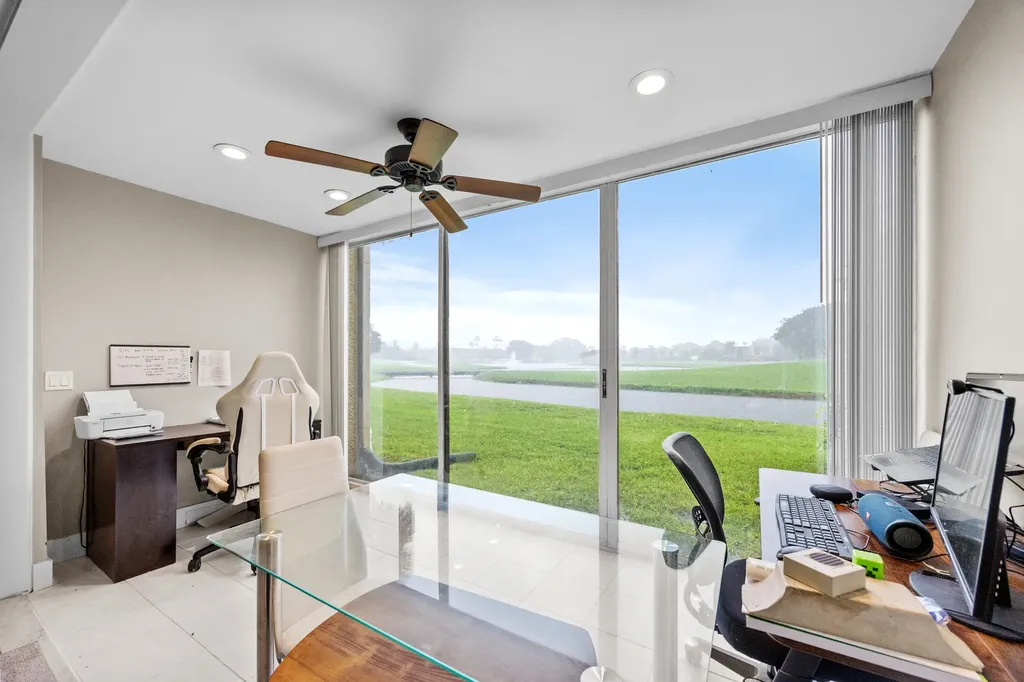 4539 Luxemburg Court Lake Worth FL 33467