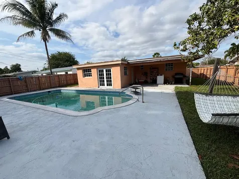 7430 Atlanta Street Hollywood FL 33024