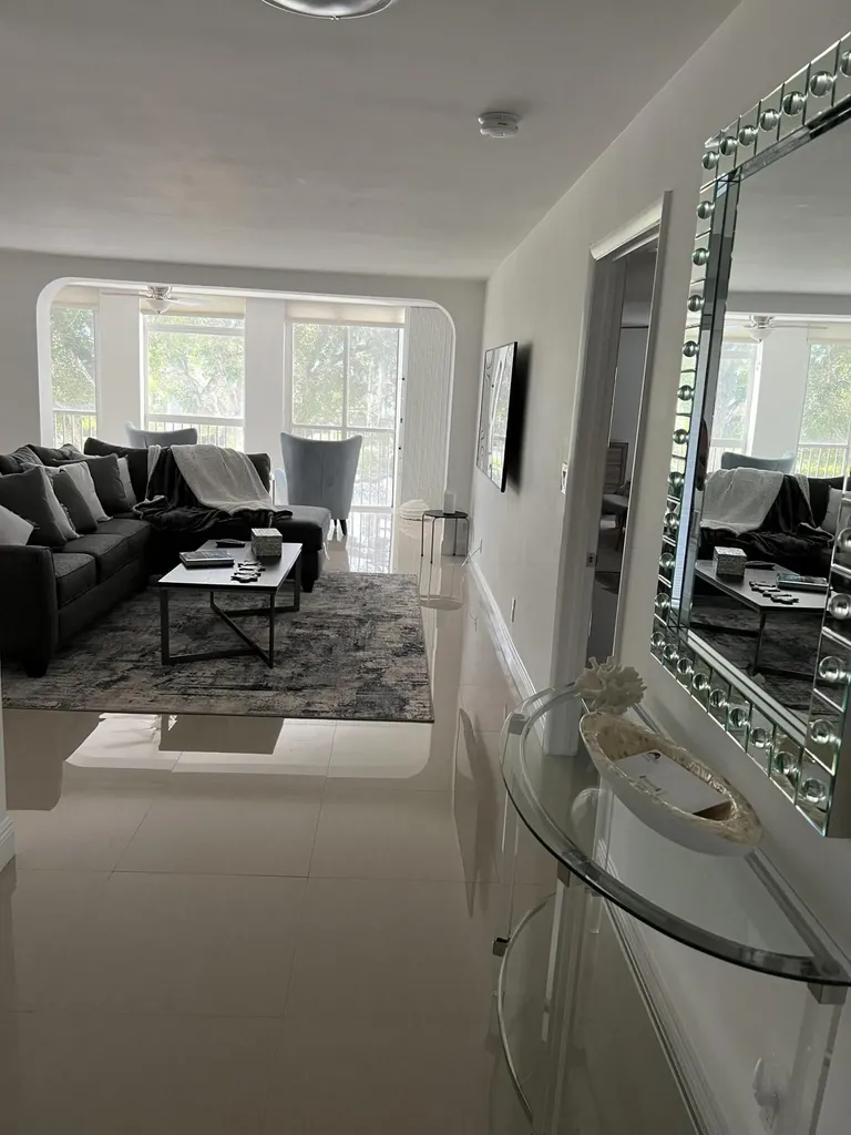 7370 Orangewood Lane Boca Raton FL 33433