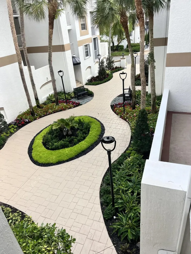 7370 Orangewood Lane Boca Raton FL 33433