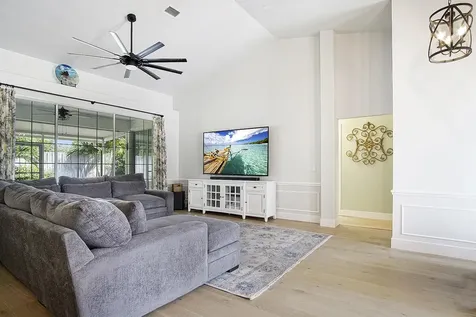 580 W Pointe Court SW Vero Beach FL 32962
