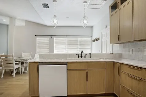 580 W Pointe Court SW Vero Beach FL 32962