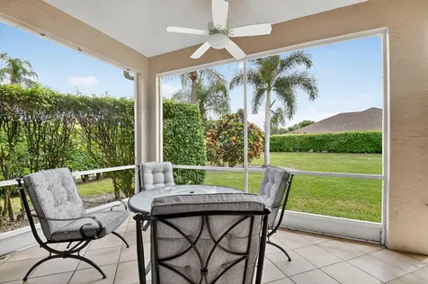 6900 Cairnwell Drive Boynton Beach FL 33472