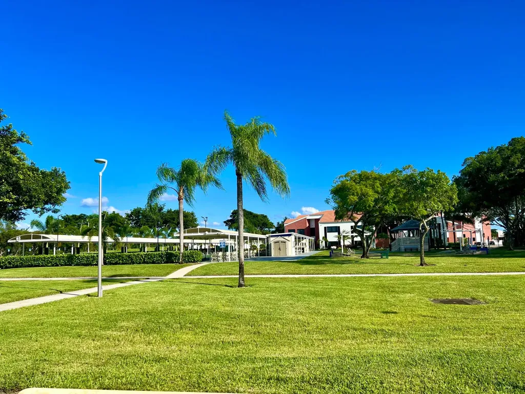 180 Tilford I Deerfield Beach FL 33442