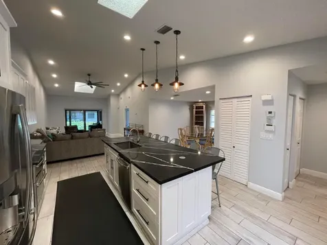 6157 Sunny Pointe Circle Delray Beach FL 33484