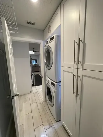6157 Sunny Pointe Circle Delray Beach FL 33484