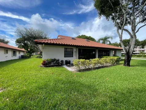 6157 Sunny Pointe Circle Delray Beach FL 33484