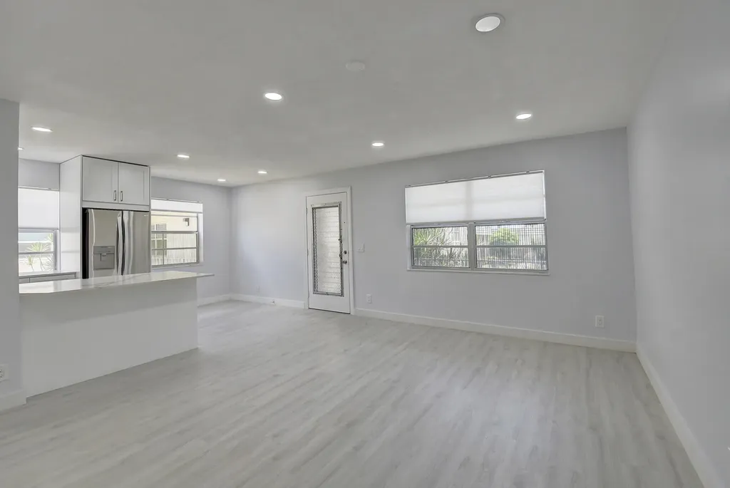 318 Monaco Boulevard Delray Beach FL 33446