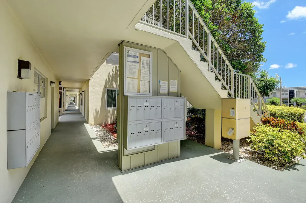 318 Monaco Boulevard Delray Beach FL 33446