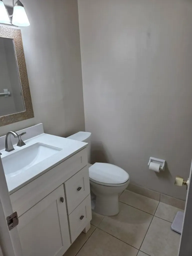 7205 W Oakridge Circle Lake Worth FL 33462