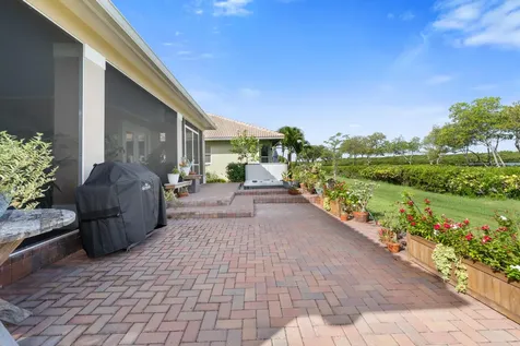 1912 Lynx Drive Hutchinson Island FL 34949