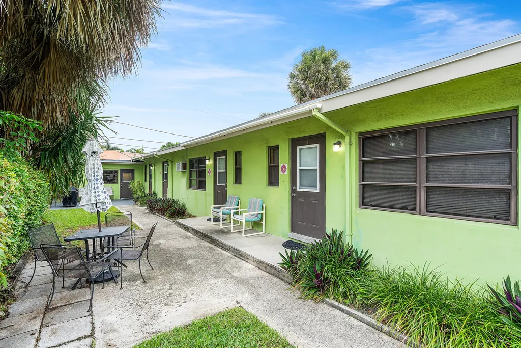 3308 SE 3rd Street Pompano Beach FL 33062