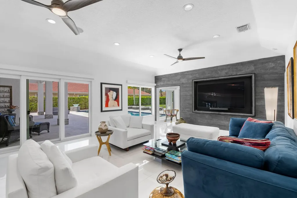 2701 Tecumseh Drive West Palm Beach FL 33409