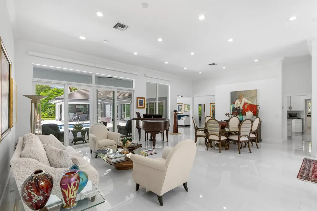 2701 Tecumseh Drive West Palm Beach FL 33409