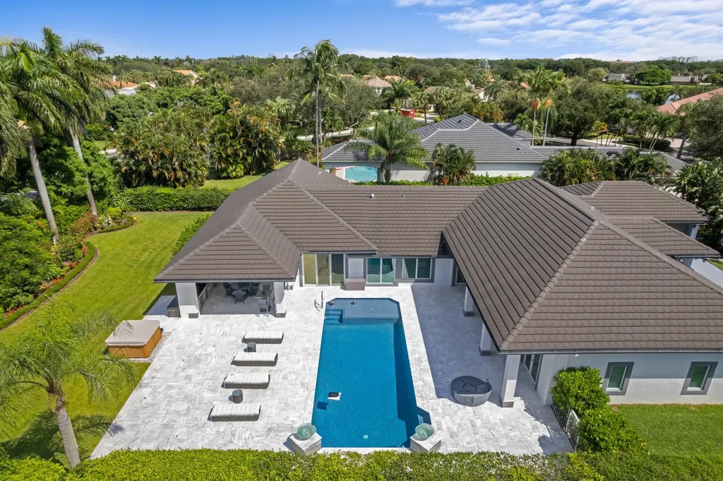 2701 Tecumseh Drive West Palm Beach FL 33409