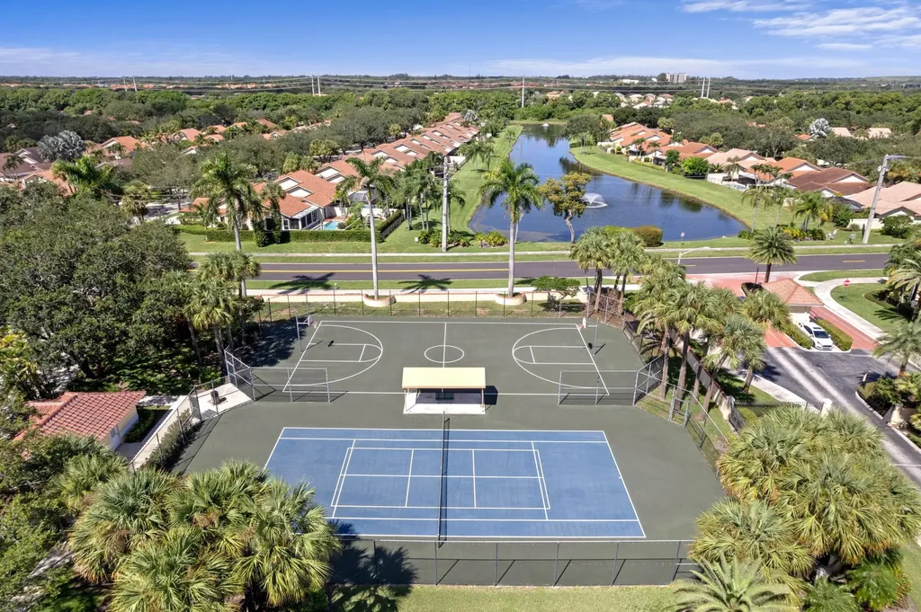 2701 Tecumseh Drive West Palm Beach FL 33409