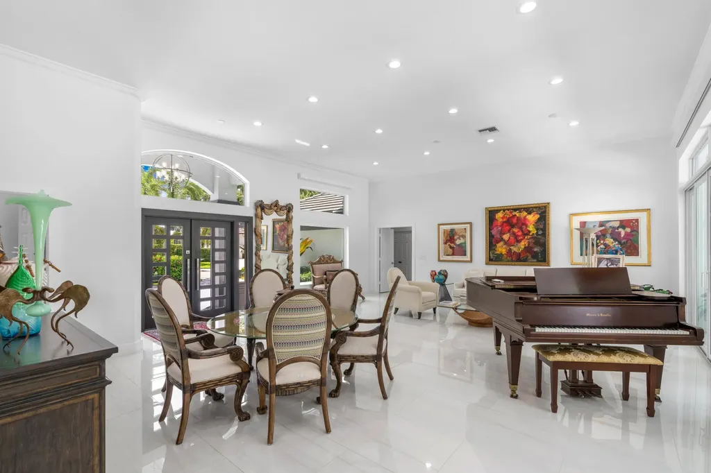 2701 Tecumseh Drive West Palm Beach FL 33409