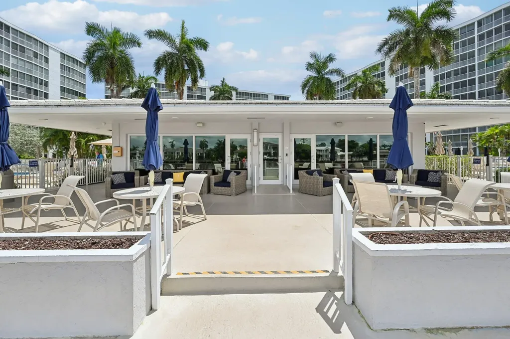 3224 S Ocean Boulevard Highland Beach FL 33487