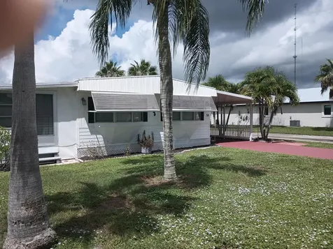 59 Golf Drive Port St Lucie FL 34952