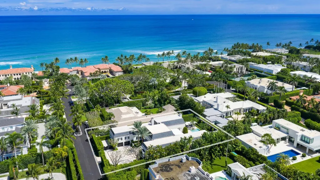 134 Casa Bendita Palm Beach FL 33480