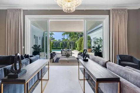 134 Casa Bendita Palm Beach FL 33480