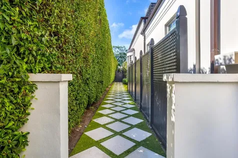 134 Casa Bendita Palm Beach FL 33480