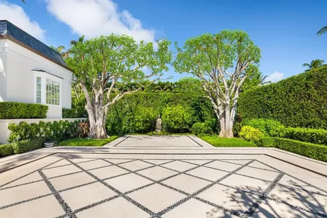 134 Casa Bendita Palm Beach FL 33480