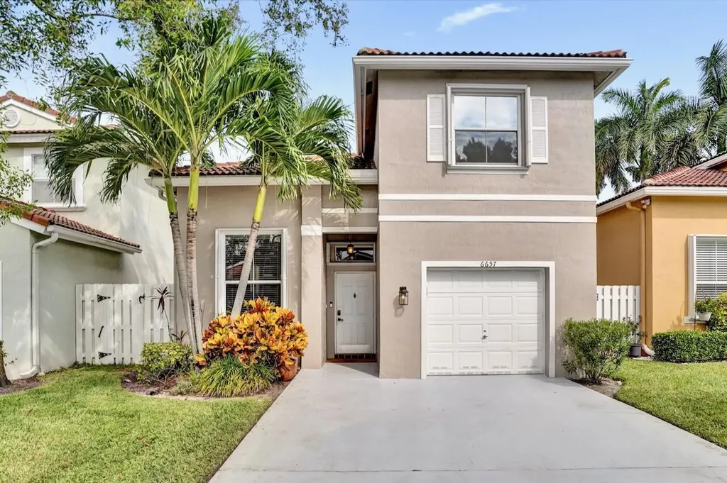 6657 Green Island Circle Lake Worth FL 33463