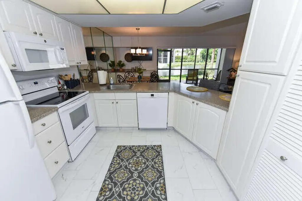 1605 S Us Highway 1 Jupiter FL 33477