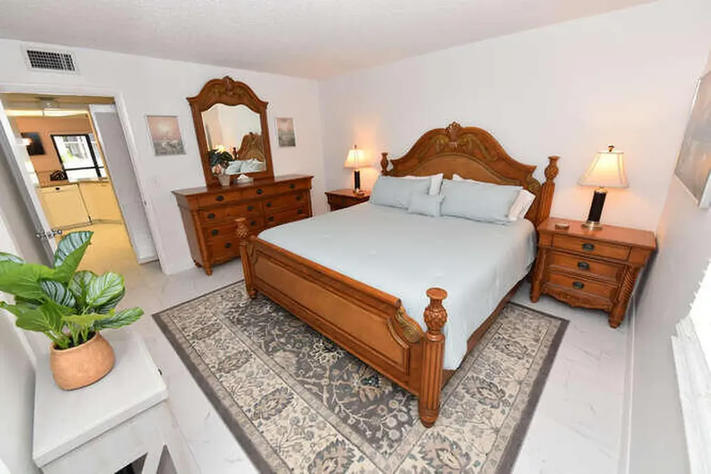 1605 S Us Highway 1 Jupiter FL 33477