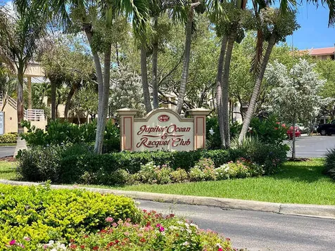 1605 S Us Highway 1 Jupiter FL 33477