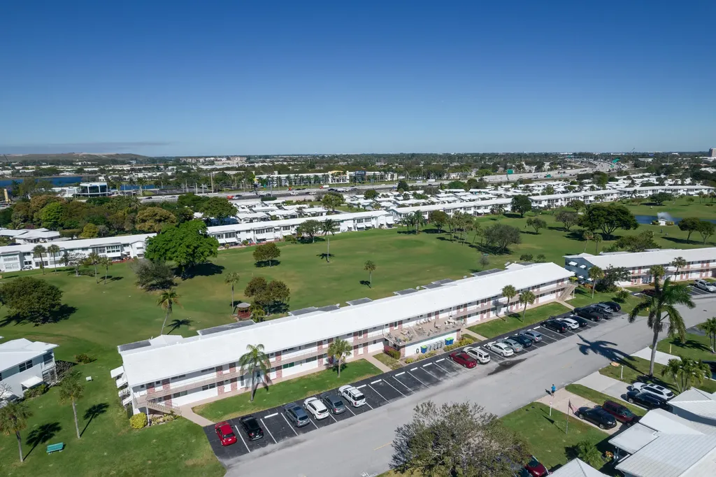 251 S Golf Boulevard Pompano Beach FL 33064
