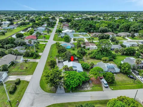502 SW Banks Terrace Port St Lucie FL 34953