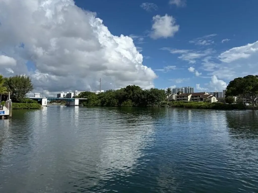 20 Yacht Club Drive North Palm Beach FL 33408