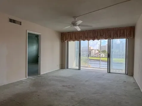 20 Yacht Club Drive North Palm Beach FL 33408
