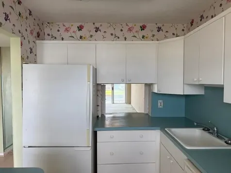 20 Yacht Club Drive North Palm Beach FL 33408
