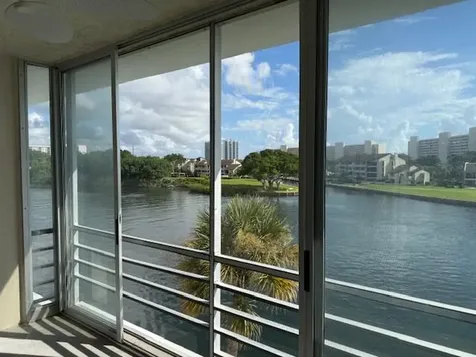 20 Yacht Club Drive North Palm Beach FL 33408