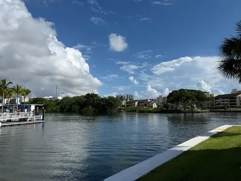 20 Yacht Club Drive North Palm Beach FL 33408
