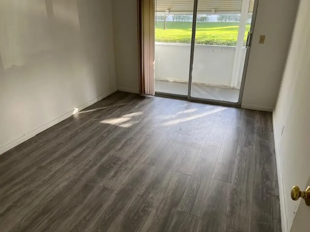 266 Brighton G Boca Raton FL 33434